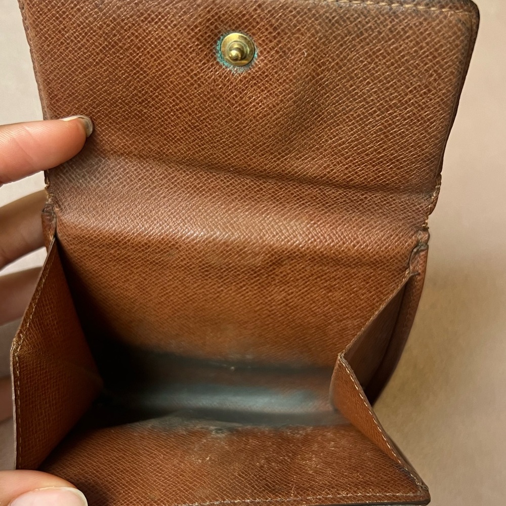 Authentic Louis Vuitton Wallet - Picture 5 of 8